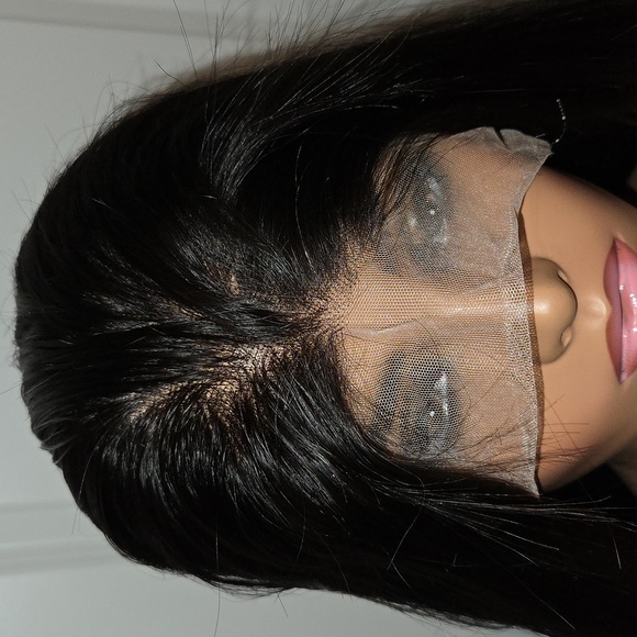 24" Virgin Malaysian Full Lace Wig - Picture 5 of 9